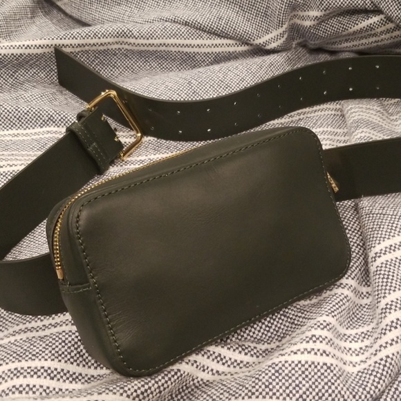 harper fanny pack